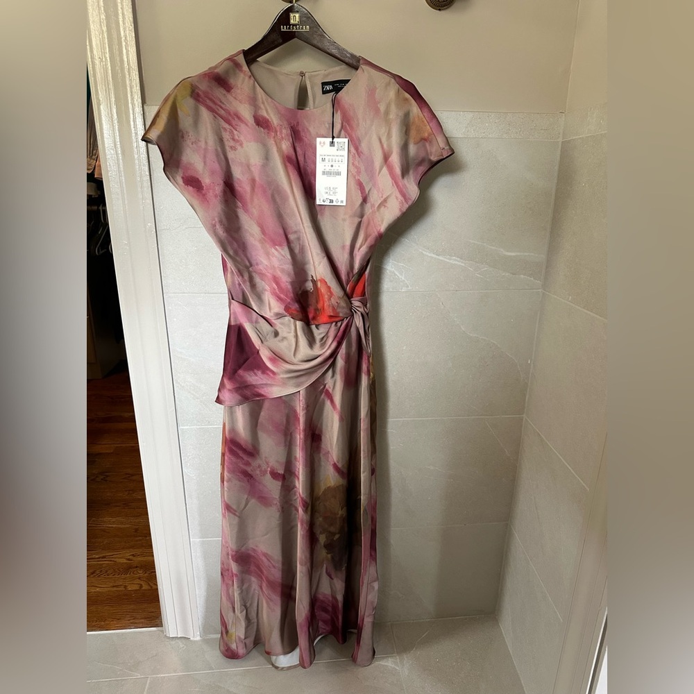 Zara Pink and White Maxi Dress with Flutter Sleeves